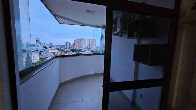 Apartamento com 120m² 3 quartos e 2 banheiros, à venda, no bairro Centro em Campos dos Goytacazes