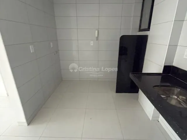 Apartamento 2 quartos e 2 banheiros, à venda, no bairro Uruguai em Teresina