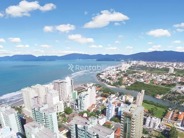 Apartamento 4 quartos e 1 banheiro, à venda, no bairro Meia Praia em Itapema
