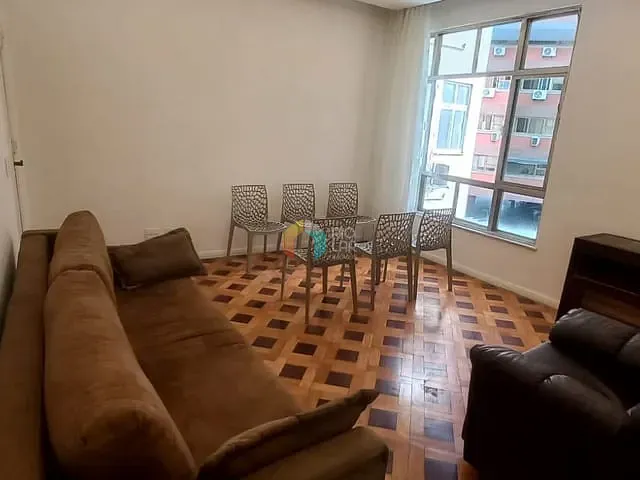 Apartamento com 68m² 2 quartos e 3 banheiros, à venda, no bairro Leblon em Rio de Janeiro