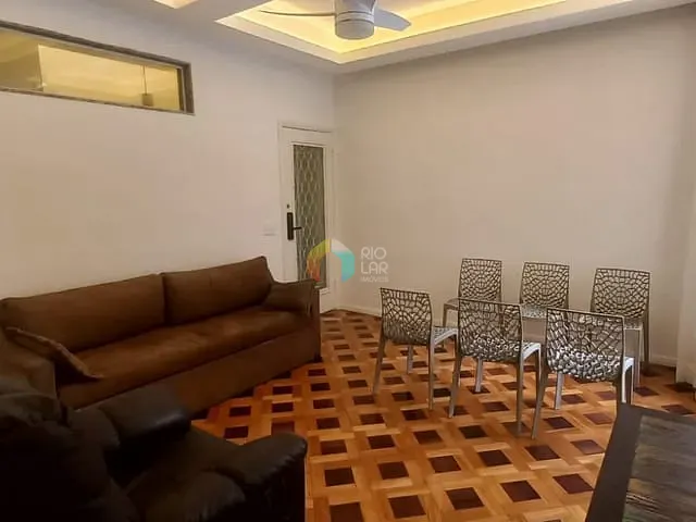 Apartamento com 68m² 2 quartos e 3 banheiros, à venda, no bairro Leblon em Rio de Janeiro