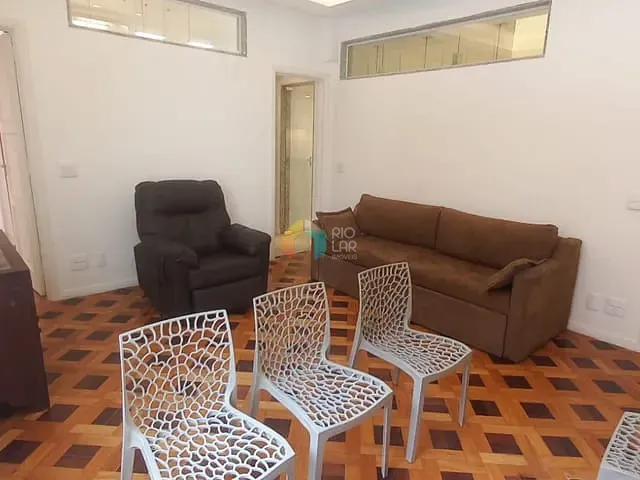 Apartamento com 68m² 2 quartos e 3 banheiros, à venda, no bairro Leblon em Rio de Janeiro
