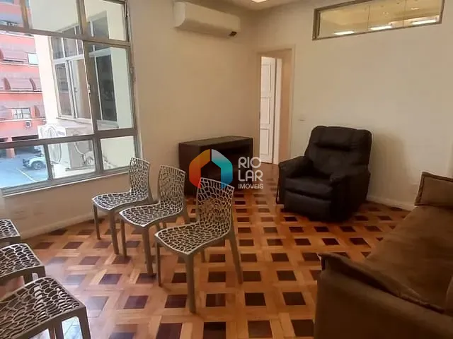 Apartamento com 68m² 2 quartos e 3 banheiros, à venda, no bairro Leblon em Rio de Janeiro