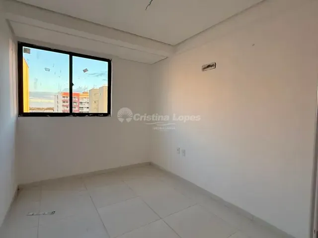 Apartamento 3 quartos e 2 banheiros, à venda, no bairro Uruguai em Teresina