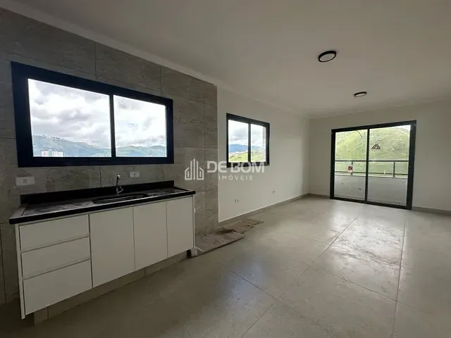 Apartamento com 90m² 2 quartos e 2 banheiros, para alugar, no bairro Jardim Centenário em Poços de Caldas