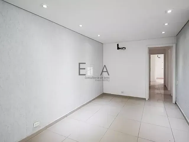 Apartamento com 128m² 3 quartos e 2 banheiros, para alugar, no bairro Vila Nova Conceição em São Paulo