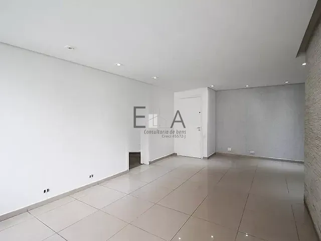 Apartamento com 128m² 3 quartos e 2 banheiros, para alugar, no bairro Vila Nova Conceição em São Paulo