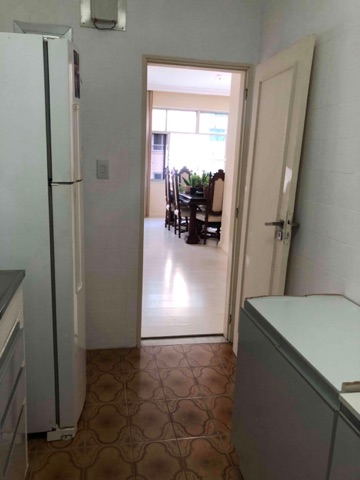 Foto do Apartamento - Excelente apartamento à venda, quadra da praia, a 50 passos da Avenida Atlântica Copacabana, Rio de Janeiro, RJ. | GrupoApi