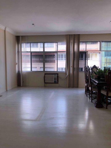Foto do Apartamento - Excelente apartamento à venda, quadra da praia, a 50 passos da Avenida Atlântica Copacabana, Rio de Janeiro, RJ. | GrupoApi