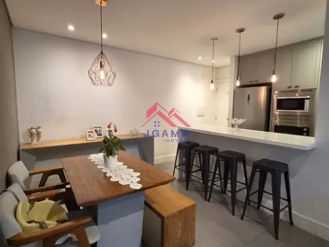 Apartamento 2 quartos e 1 banheiro, à venda, no bairro Chácara Agrindus em Taboão da Serra