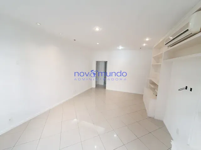 Apartamento com 105m² 3 quartos e 3 banheiros, para alugar, no bairro Lagoa em Rio de Janeiro