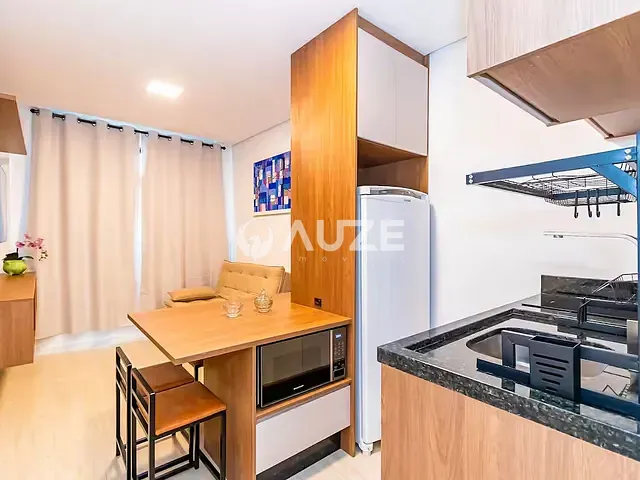 Apartamento com 51m² 1 quarto e 1 banheiro, à venda, no bairro Centro em Curitiba