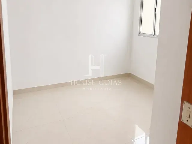 Apartamento 2 quartos e 1 banheiro, à venda, no bairro Residencial Aquários em Goiânia