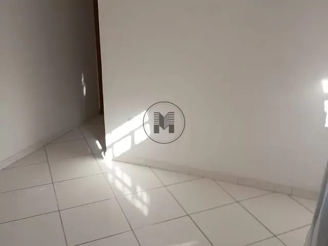 Apartamento 2 quartos e 1 banheiro, à venda ou para alugar, no bairro Residencial COOPEMI I em Guaratinguetá