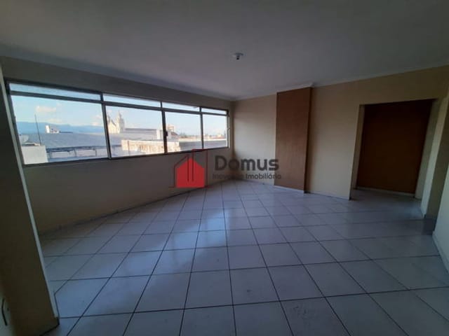 Apartamento à venda, no bairro Centro em Pindamonhangaba