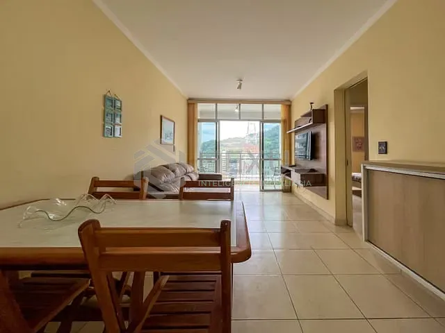 Apartamento 2 quartos e 2 banheiros, à venda, no bairro Pitangueiras em Guarujá