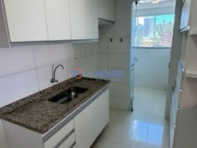 Apartamento 2 quartos e 2 banheiros, para alugar, no bairro Nossa Senhora da Vitória em Ilhéus