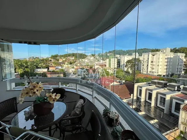 Apartamento com 195m² 3 quartos e 3 banheiros, à venda, no bairro Asilo em Blumenau