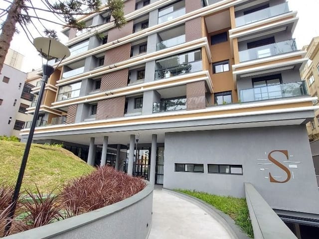 Apartamento 2 quartos e 1 banheiro, para alugar, no bairro Juvevê em Curitiba