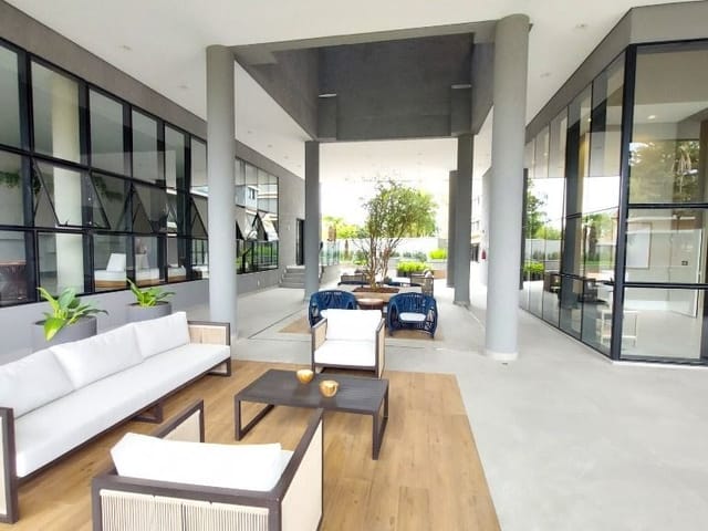 Apartamento 2 quartos e 1 banheiro, para alugar, no bairro Juvevê em Curitiba