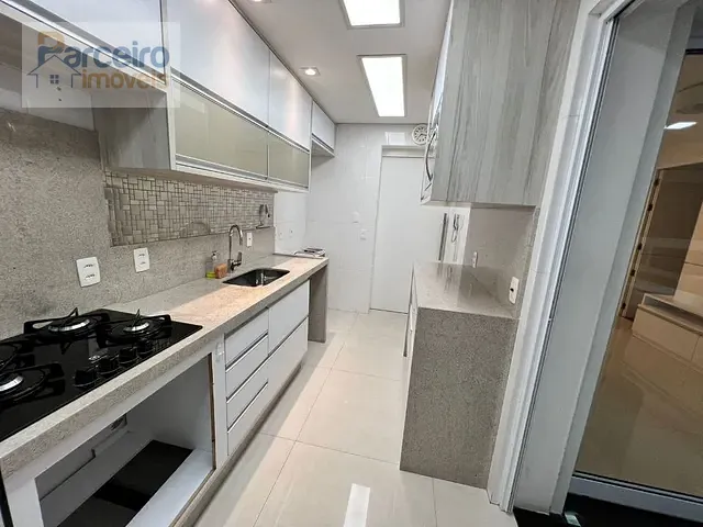 Apartamento com 162m² 3 quartos e 3 banheiros, à venda, no bairro Vila Regente Feijó em São Paulo