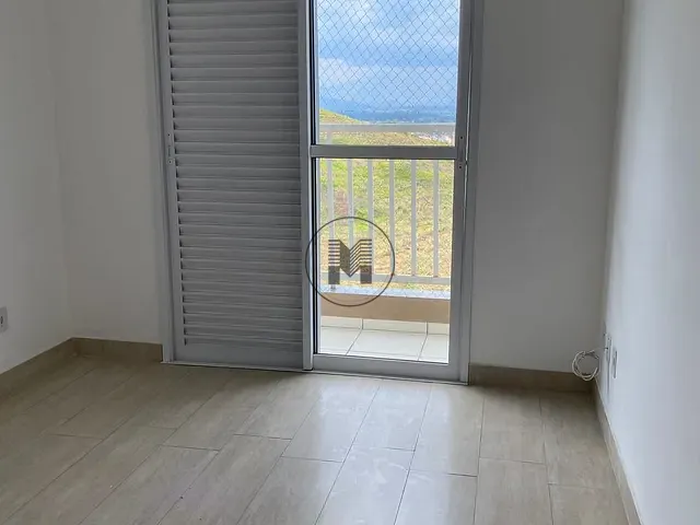 Apartamento 2 quartos e 2 banheiros, à venda, no bairro Portal das Colinas em Guaratinguetá