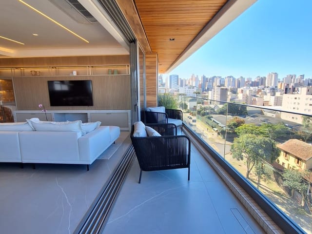 Foto do Apartamento - Água Verde, Apartamento Novo, totalmente Mobiliado, acabamentos de luxo, 3 suítes e 3 vagas. | Imobiliária GreenVille