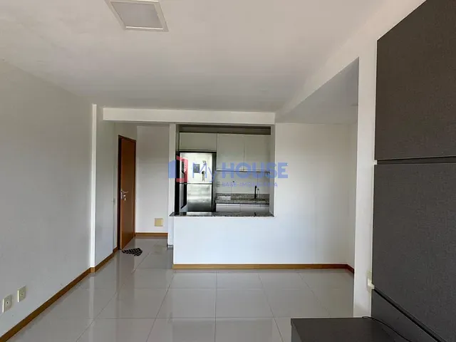 Apartamento 2 quartos e 2 banheiros, à venda, no bairro Jardim savoia em Ilhéus