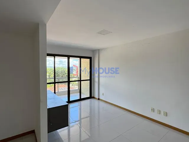 Apartamento 2 quartos e 2 banheiros, à venda, no bairro Jardim savoia em Ilhéus