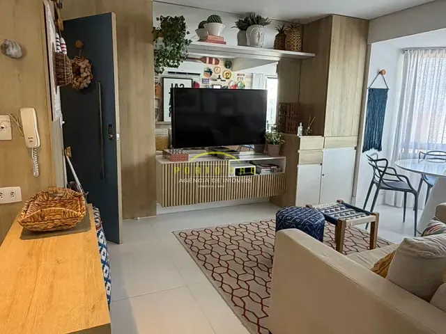 Apartamento 2 quartos e 2 banheiros, à venda, no bairro Pituba em Salvador