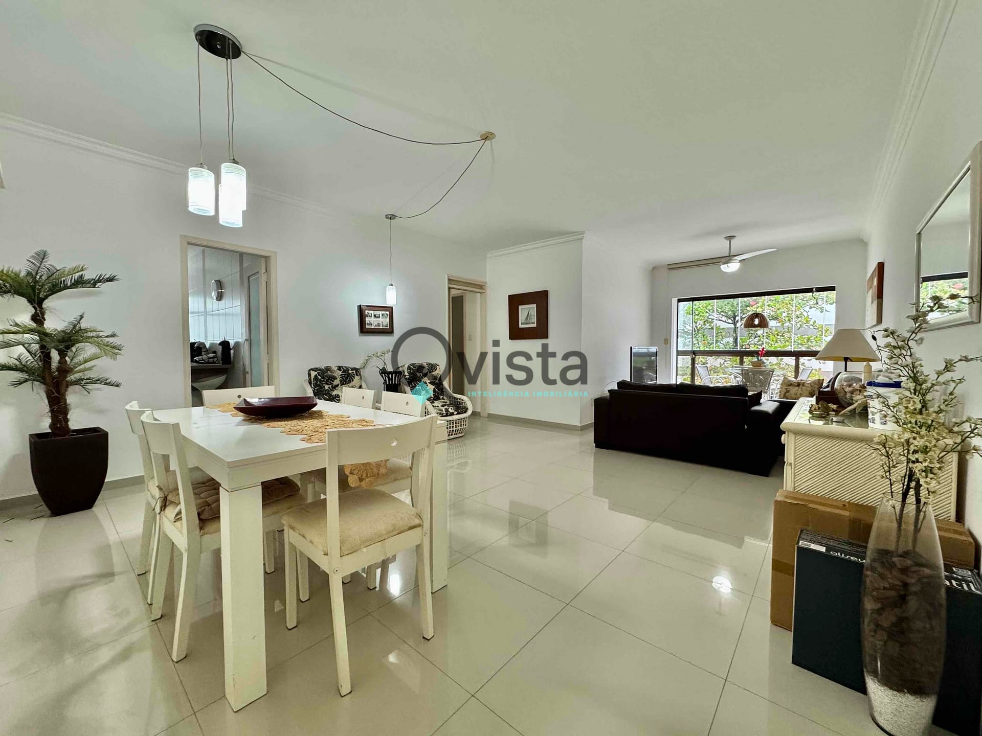 Apartamento à venda com 3 quartos, 92m² - Foto 2