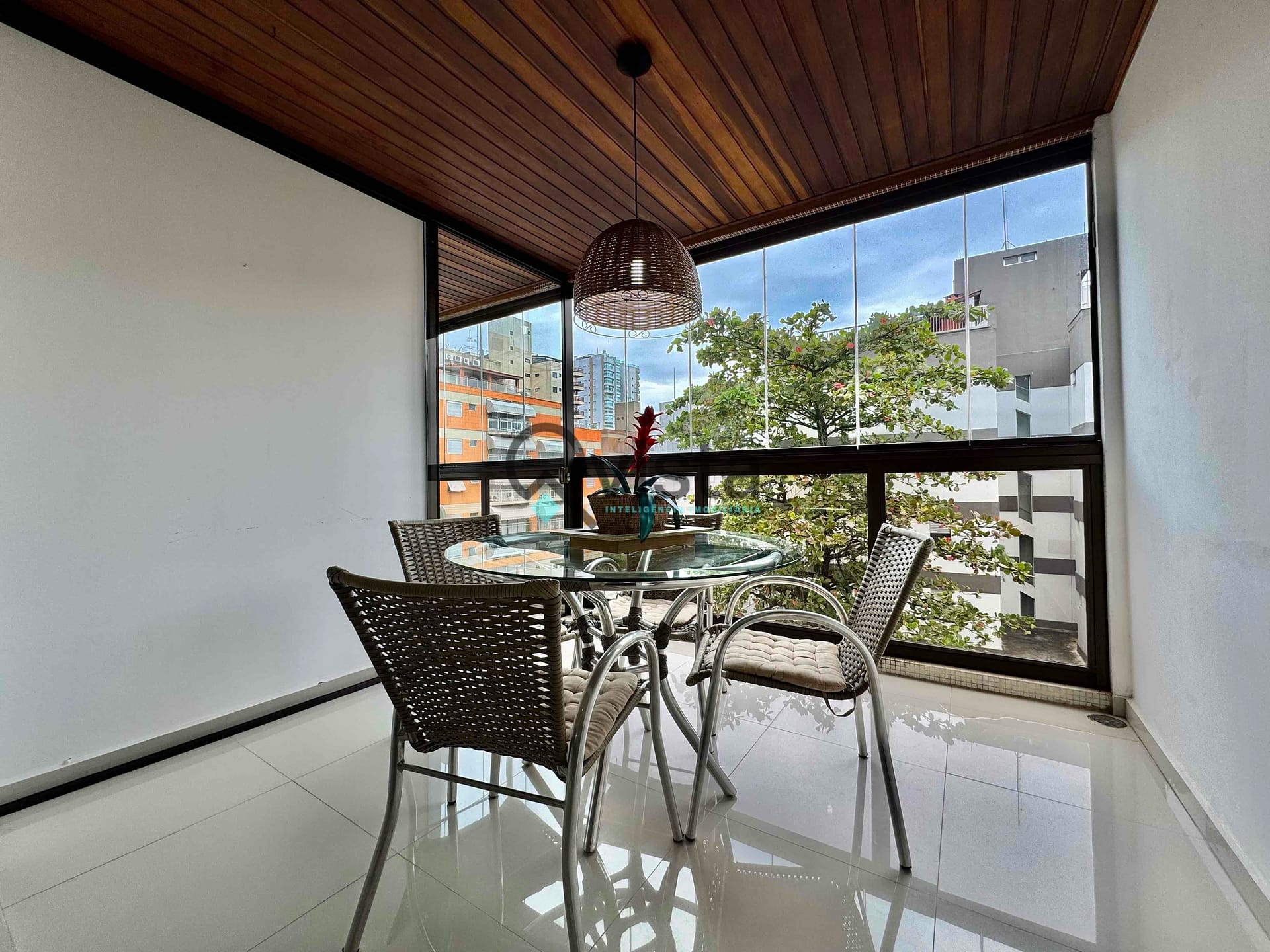 Apartamento à venda com 3 quartos, 92m² - Foto 7