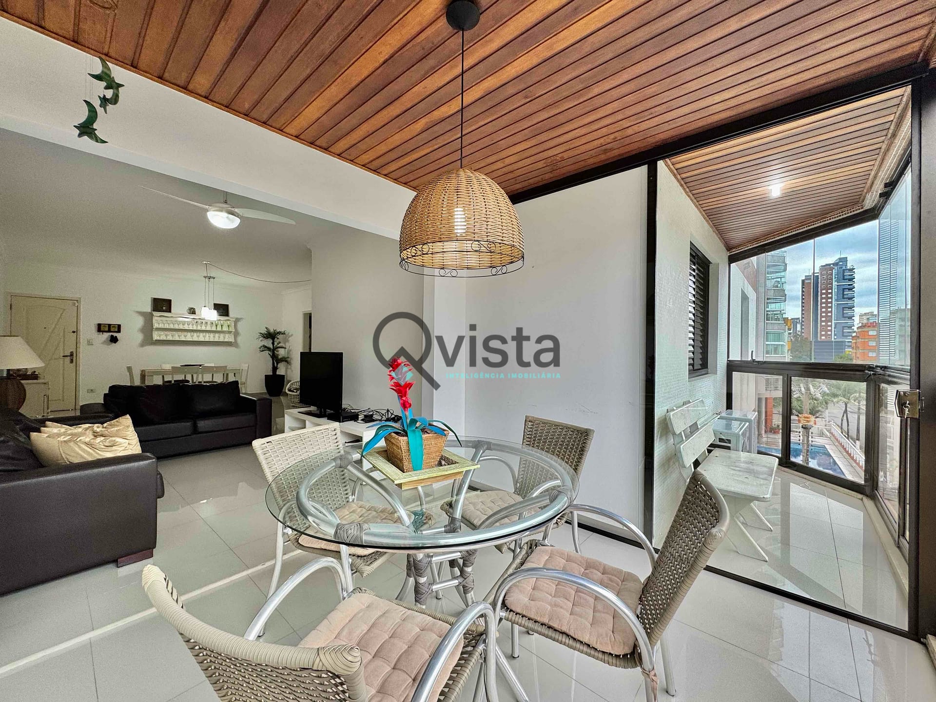Apartamento à venda com 3 quartos, 92m² - Foto 1