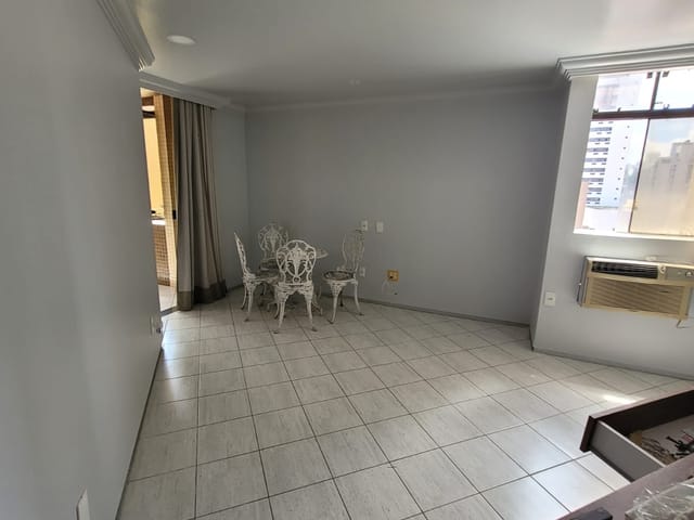 Apartamento 4 quartos e 1 banheiro, à venda, no bairro Manaíra em João Pessoa