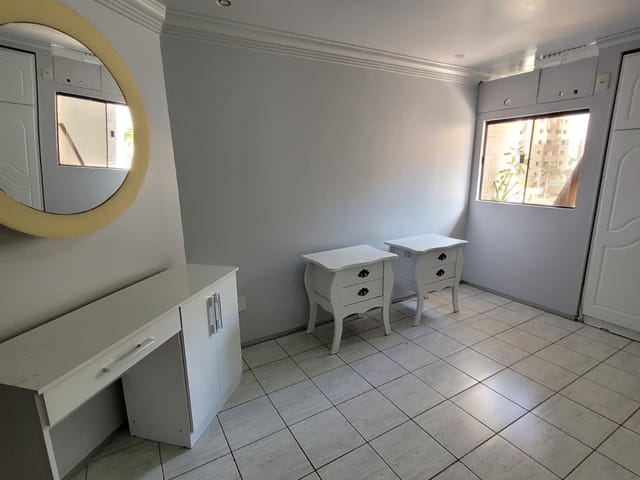 Apartamento 4 quartos e 1 banheiro, à venda, no bairro Manaíra em João Pessoa