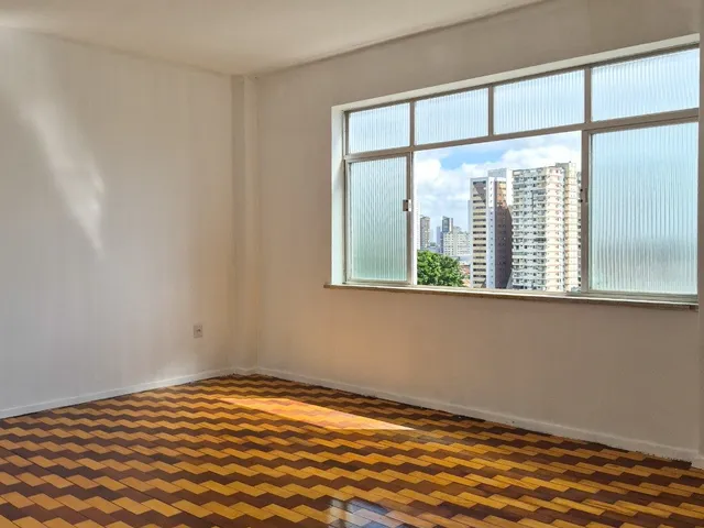 Apartamento 3 quartos e 2 banheiros, à venda, no bairro São Brás em Belém