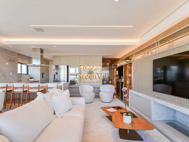 Apartamento com 196m² 3 quartos e 4 banheiros, à venda, no bairro Água Verde em Curitiba