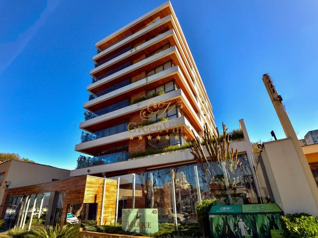 Apartamento com 196m² 3 quartos e 4 banheiros, à venda, no bairro Água Verde em Curitiba