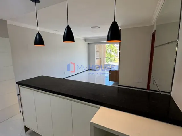 Apartamento 2 quartos e 2 banheiros, à venda, no bairro Nossa Senhora da Vitória em Ilhéus