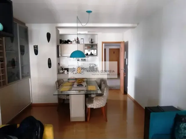 Apartamento 3 quartos e 2 banheiros, à venda, no bairro Petrópolis em Londrina