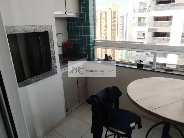 Apartamento 3 quartos e 2 banheiros, à venda, no bairro Petrópolis em Londrina
