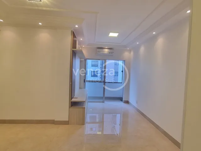 Apartamento com 103m² 3 quartos e 2 banheiros, à venda, no bairro VILA LARSEN 1 em Londrina
