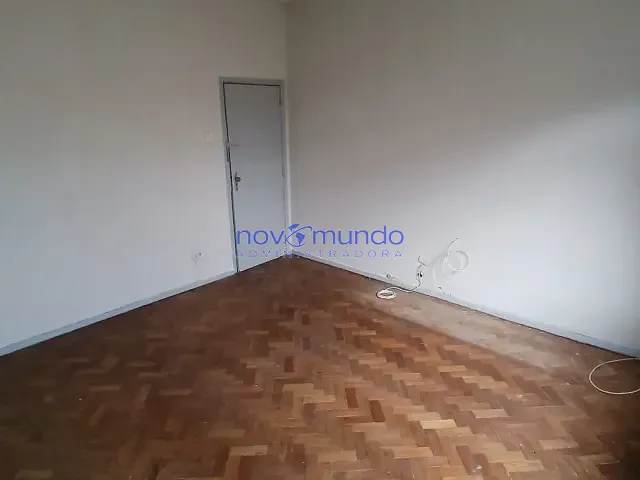 Apartamento com 71m² 2 quartos e 1 banheiro, para alugar, no bairro Todos os Santos em Rio de Janeiro