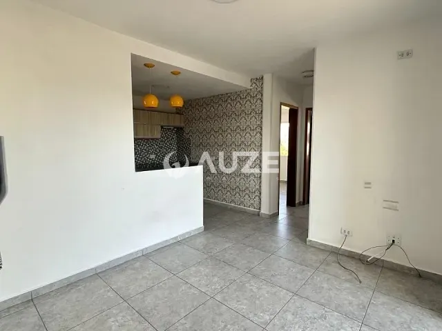 Apartamento com 68m² 2 quartos e 1 banheiro, à venda, no bairro Boneca do Iguaçu em São José dos Pinhais