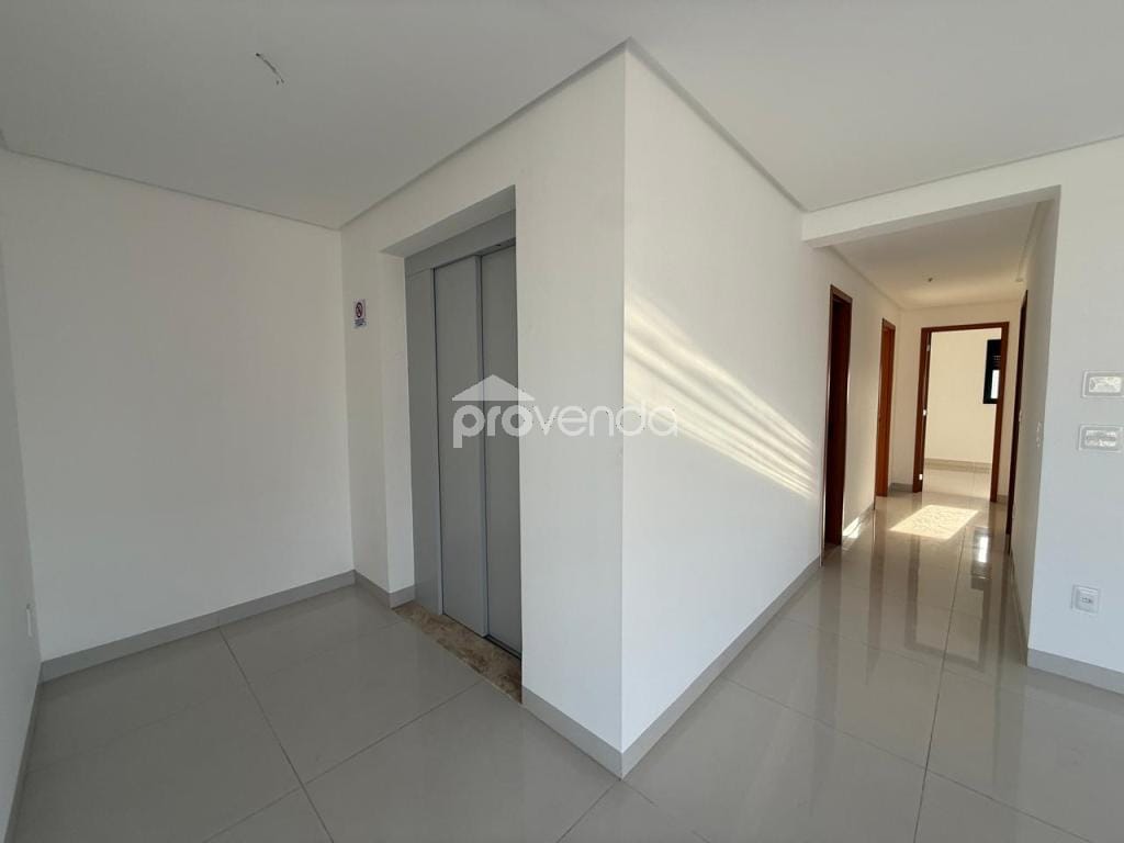 Apartamento, 3 quartos, 149 m² - Foto 2