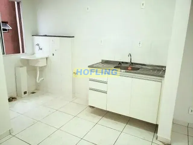 Apartamento 2 quartos e 1 banheiro, à venda, no bairro Chácara Lusa em Rio Claro
