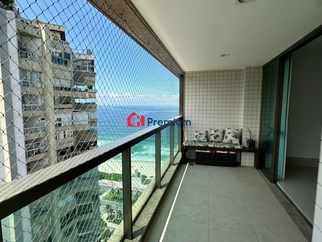 Apartamento 4 quartos e 2 banheiros, à venda, no bairro Barra da Tijuca em Rio de Janeiro