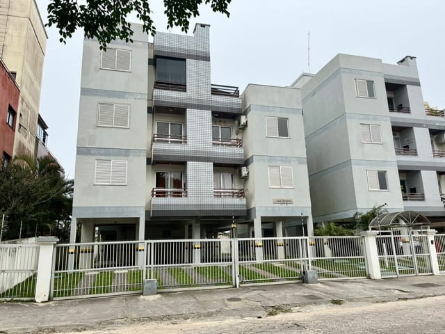 Apartamento com 73m² 2 quartos e 1 banheiro, para alugar, no bairro Ingleses do Rio Vermelho em Florianópolis
