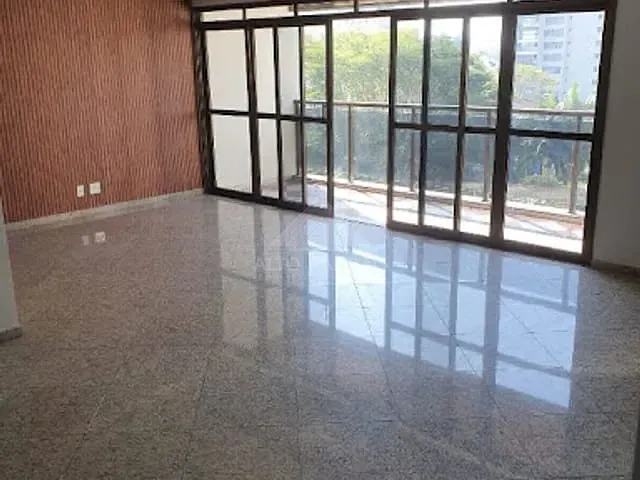 Apartamento com 210m² 4 quartos e 5 banheiros, à venda, no bairro Vila Gilda em Santo André