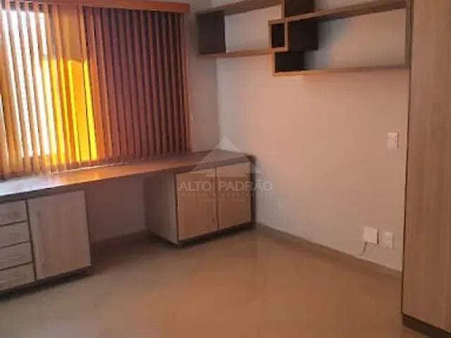 Apartamento com 210m² 4 quartos e 5 banheiros, à venda, no bairro Vila Gilda em Santo André